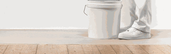 Decorating commercial service